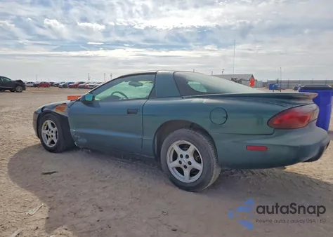 1997 Pontiac Firebird z USA, uszkodzony, nr VIN 2G2FS22K9V2208483